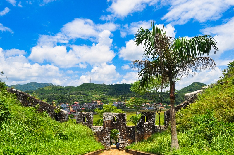 Việt Nam có bao nhiêu hòn vọng phu, ở Lạng Sơn, hòn vọng phu ở trên ngọn núi nào, tên là gì? - Ảnh 3.