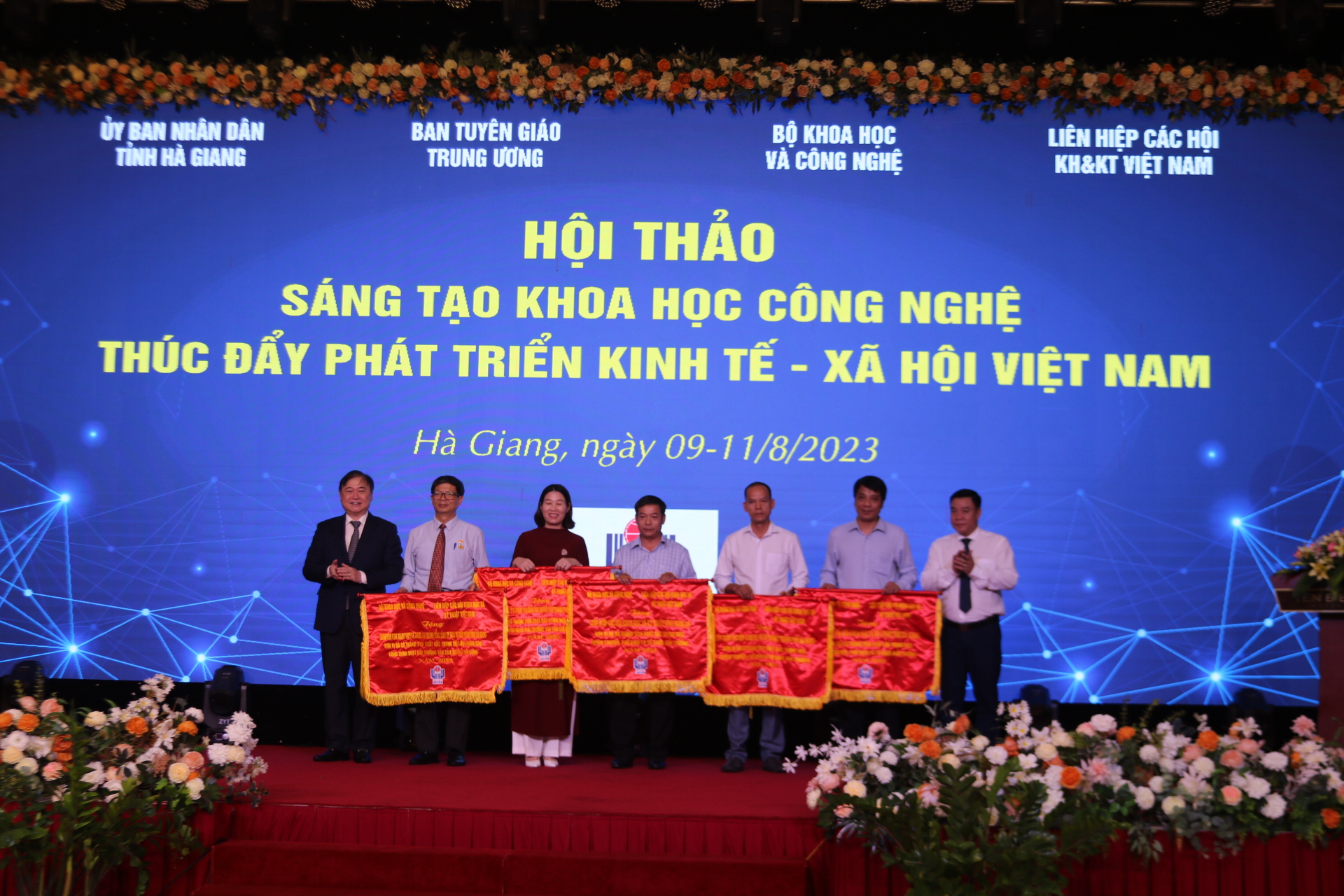 Sáng tạo khoa học công nghệ thúc đẩy phát triển kinh tế - xã hội Việt Nam - Ảnh 7.