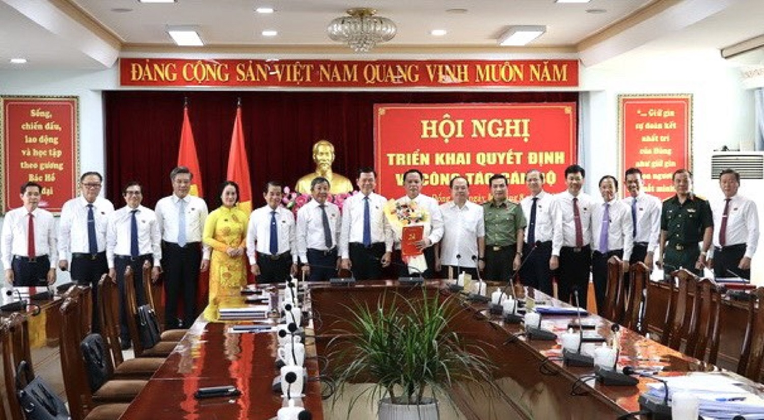 Quyền Chủ tịch UBND tỉnh Đồng Nai được chuẩn y vào Ban thường vụ Tỉnh ủy - Ảnh 1.