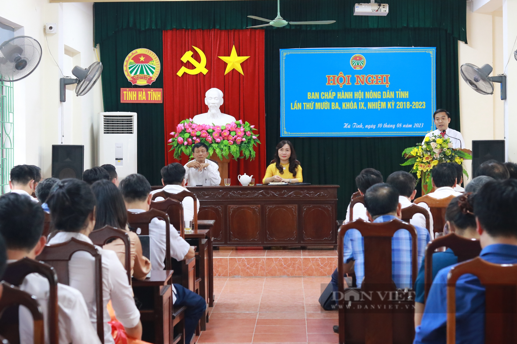 Ông Trần Đình Ước được bầu giữ chức Phó Chủ tịch Hội Nông dân tỉnh Hà Tĩnh - Ảnh 1.