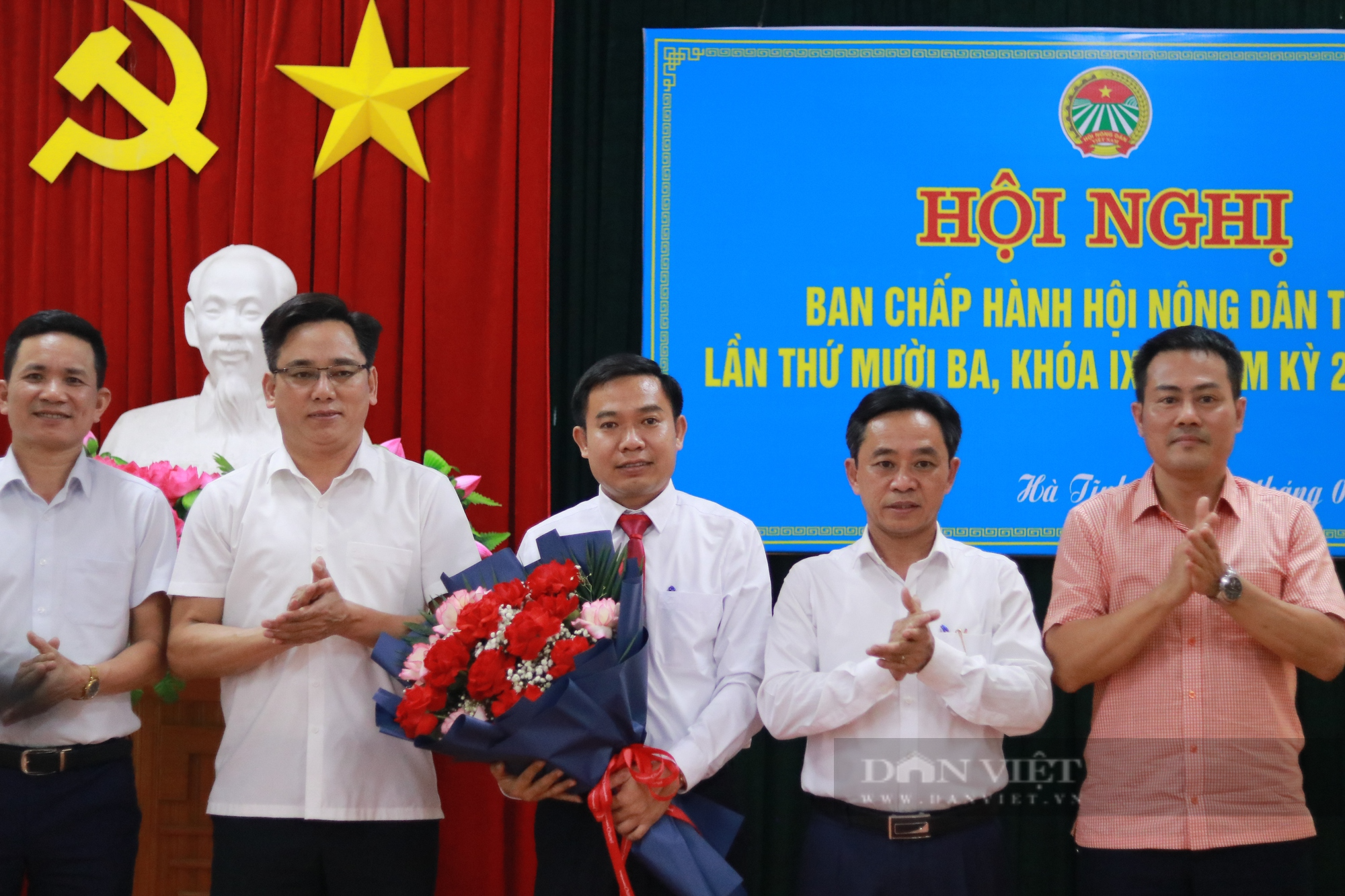 Ông Trần Đình Ước được bầu giữ chức Phó Chủ tịch Hội Nông dân tỉnh Hà Tĩnh - Ảnh 6.