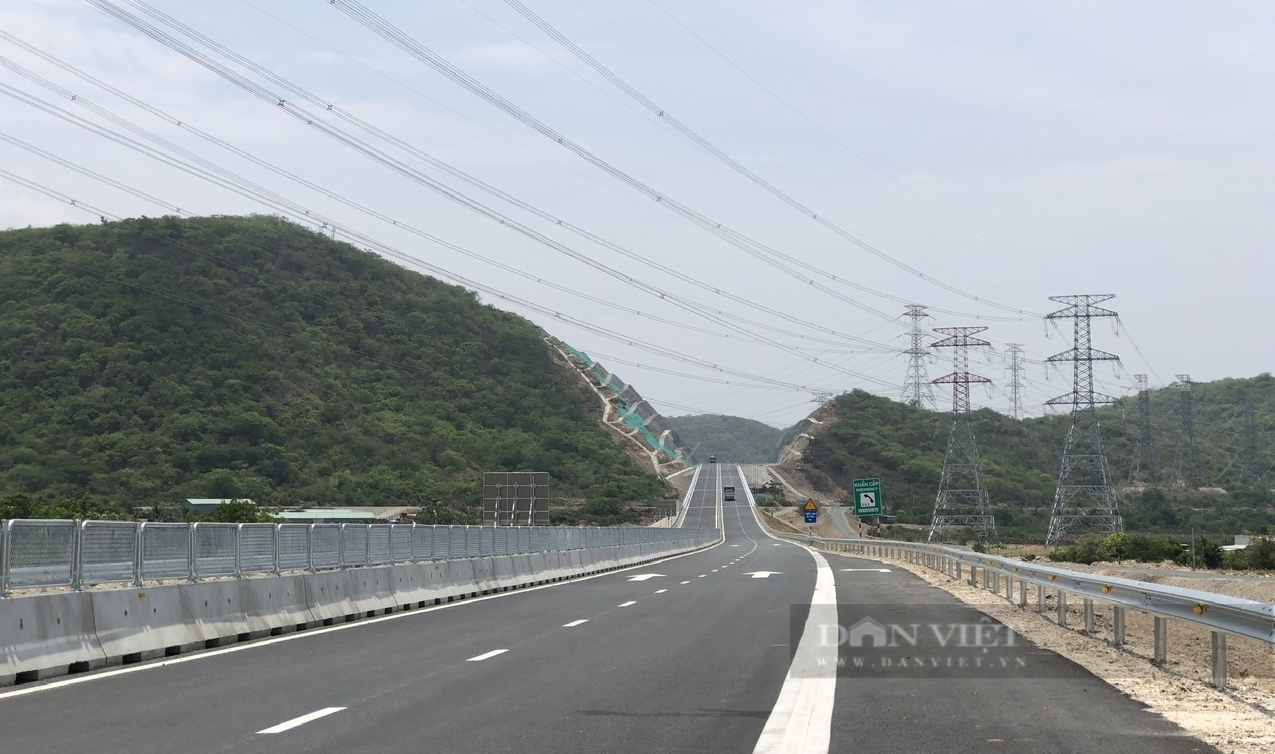 Bình Thuận đề nghị xử lý tình trạng mất ATGT trên tuyến cao tốc Vĩnh Hảo- Phan Thiết- Dầu Giây - Ảnh 3.