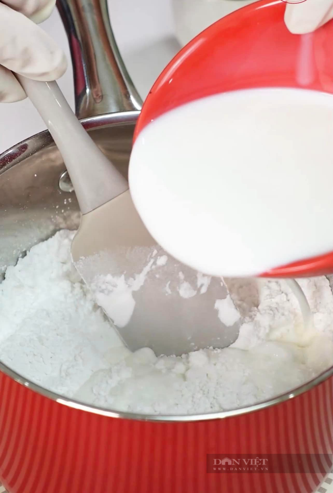 Mách bạn cách làm món mochi chấm kem sữa, ngon bất bại - Ảnh 2.