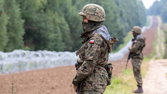 Quốc gia NATO triển khai 10.000 quân tới biên giới đe doạ đồng minh ruột của Nga  - Ảnh 1.