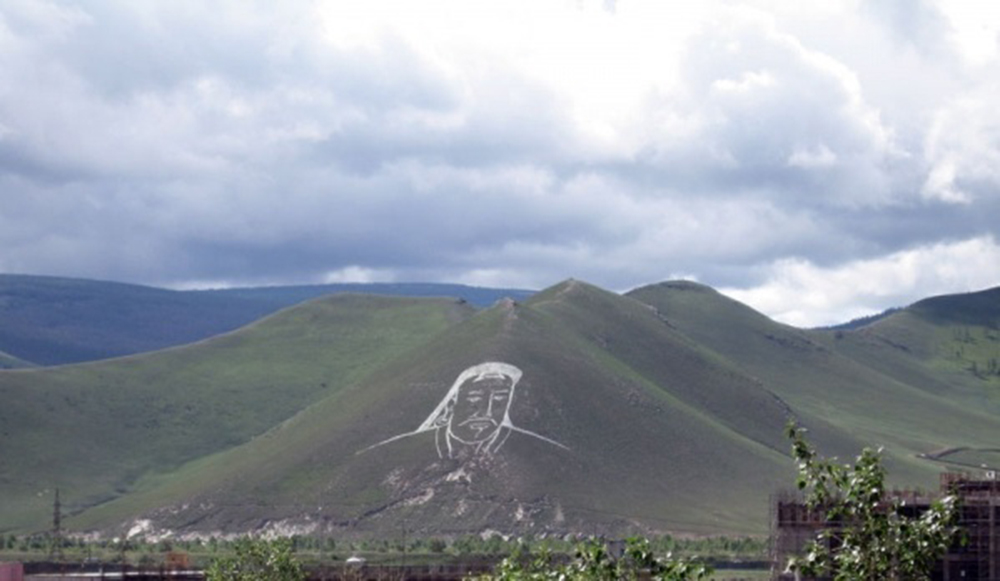 Genghis Khan’s tomb “a hundred times richer than” Qin Shi Huang’s tomb ...