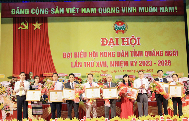 Ông Võ Tấn Lãm tái đắc cử Chủ tịch Hội ND tỉnh Quảng Ngãi, nhiệm kỳ 2023 – 2028 - Ảnh 7.