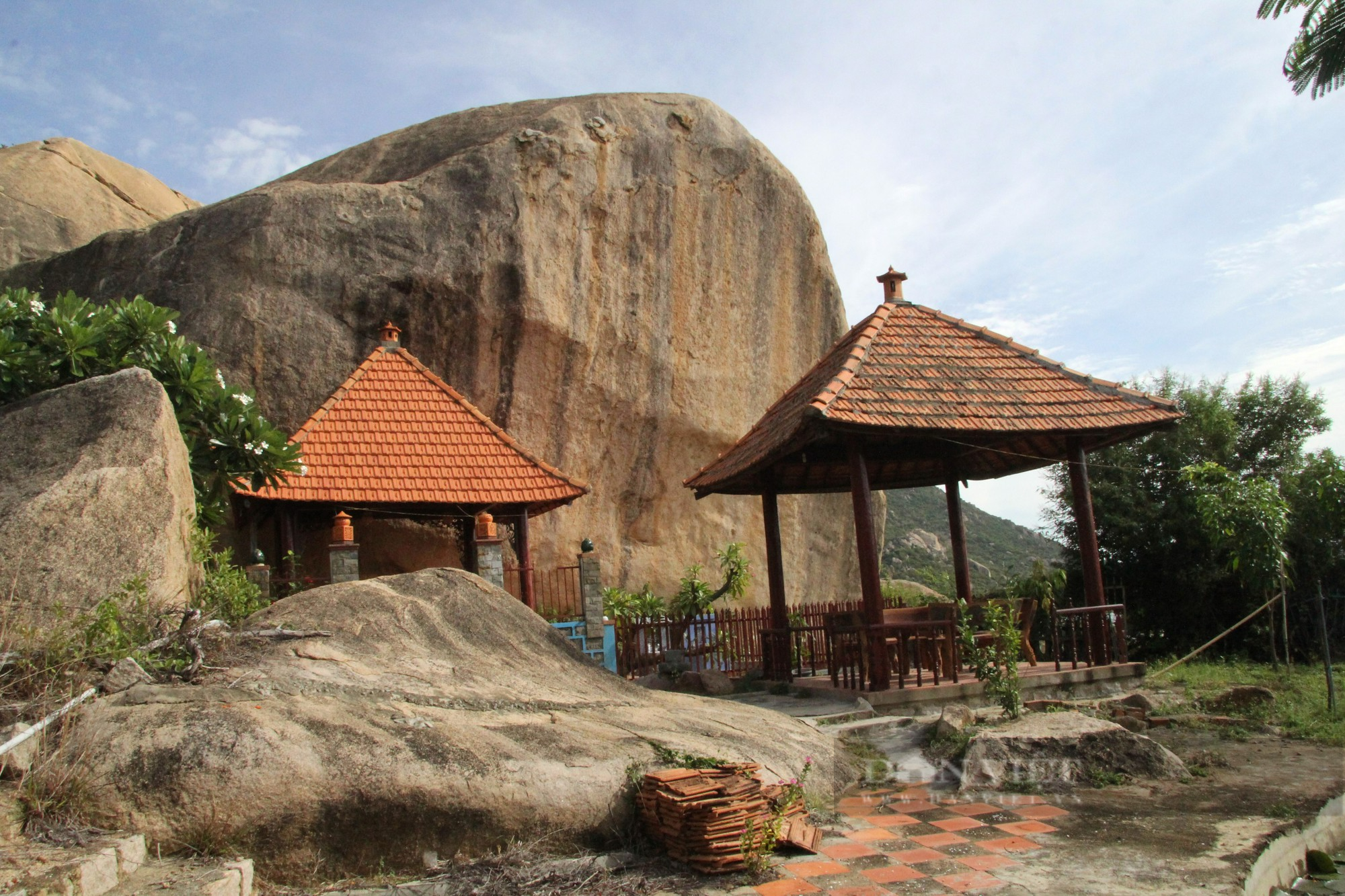 Ngôi chùa Linh Sơn trên núi Cà Đú là mái nhà chung của nông dân miền biển ở Ninh Thuận - Ảnh 11.