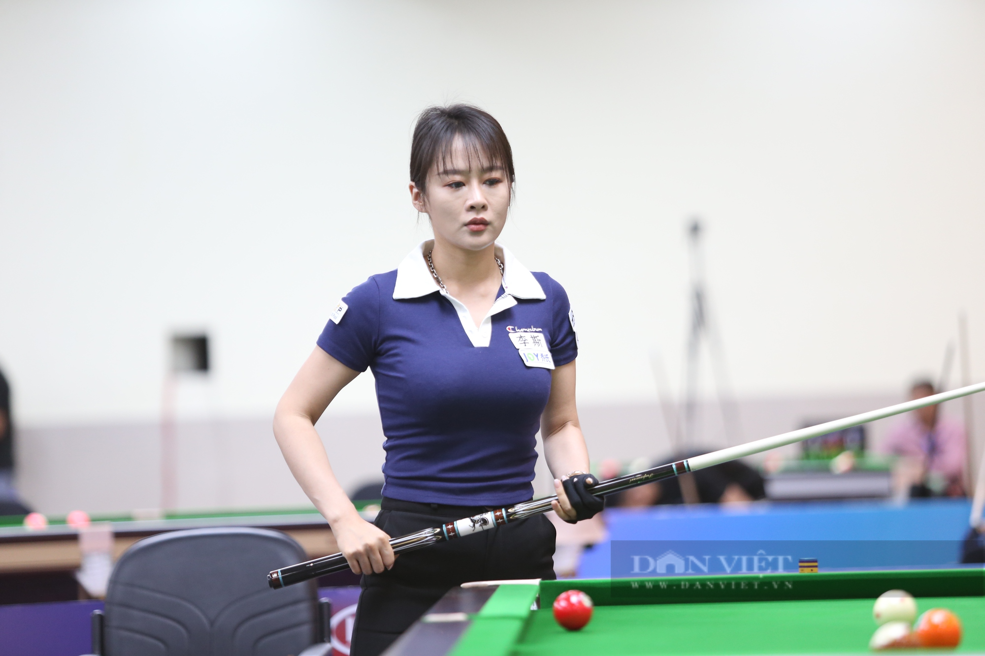 Sheron Li - hotgirl billiards Trung Quốc làm mê mẩn các cơ thủ Sài thành - Ảnh 4.