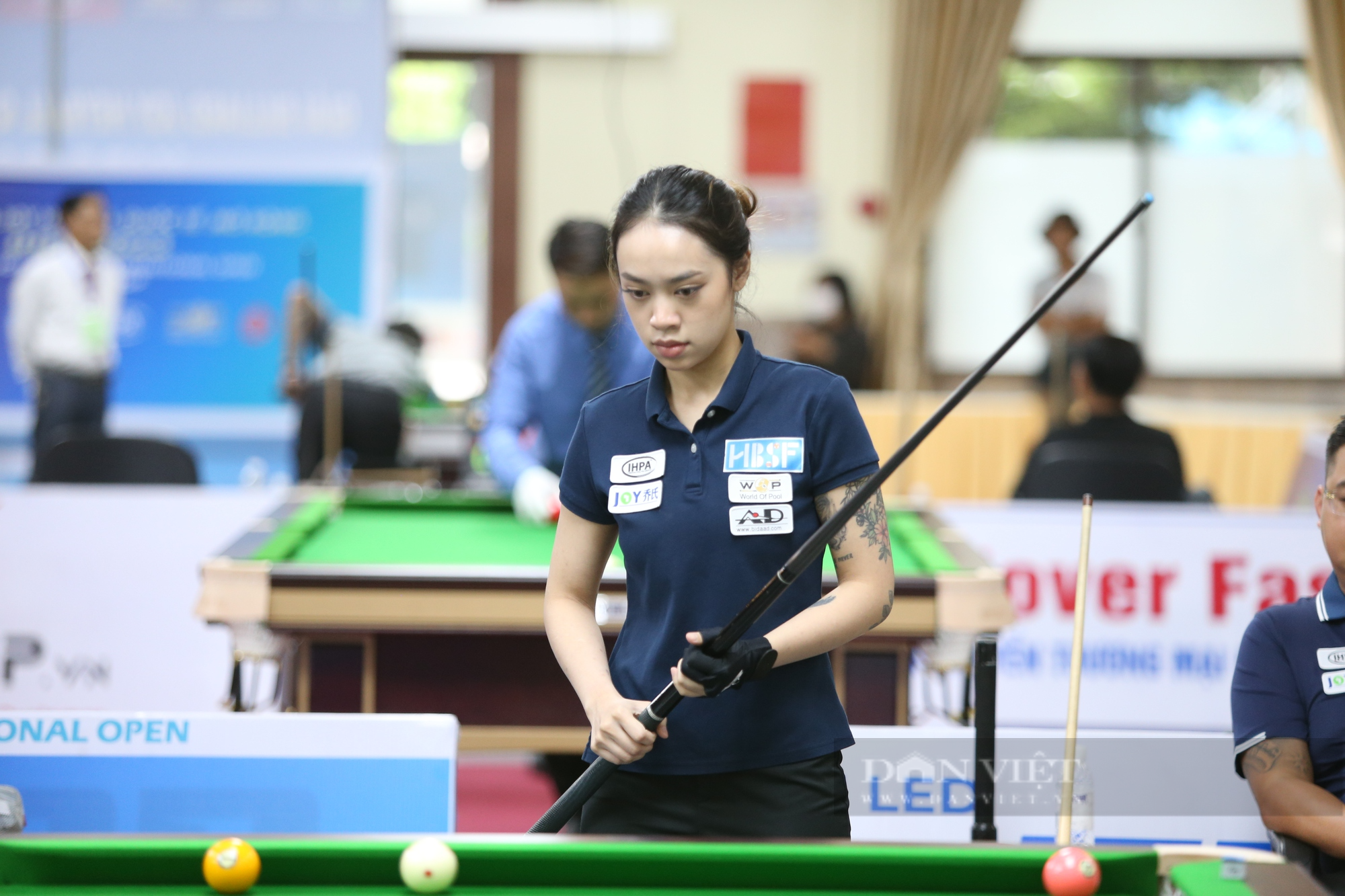 Sheron Li - hotgirl billiards Trung Quốc làm mê mẩn các cơ thủ Sài thành - Ảnh 7.