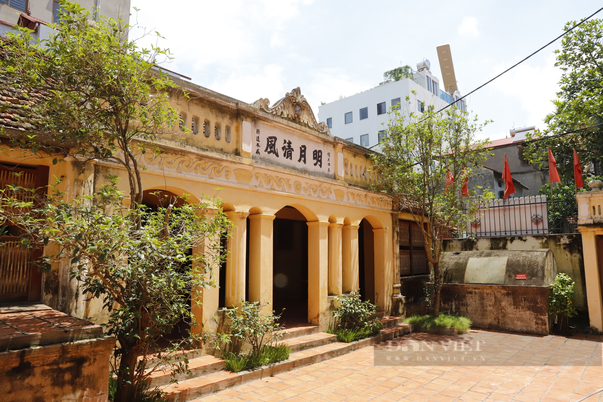 Khám phá căn nhà Bác Hồ từng ở trong 3 ngày sau khi từ chiến khu Việt Bắc trở về Hà Nội - Ảnh 2.