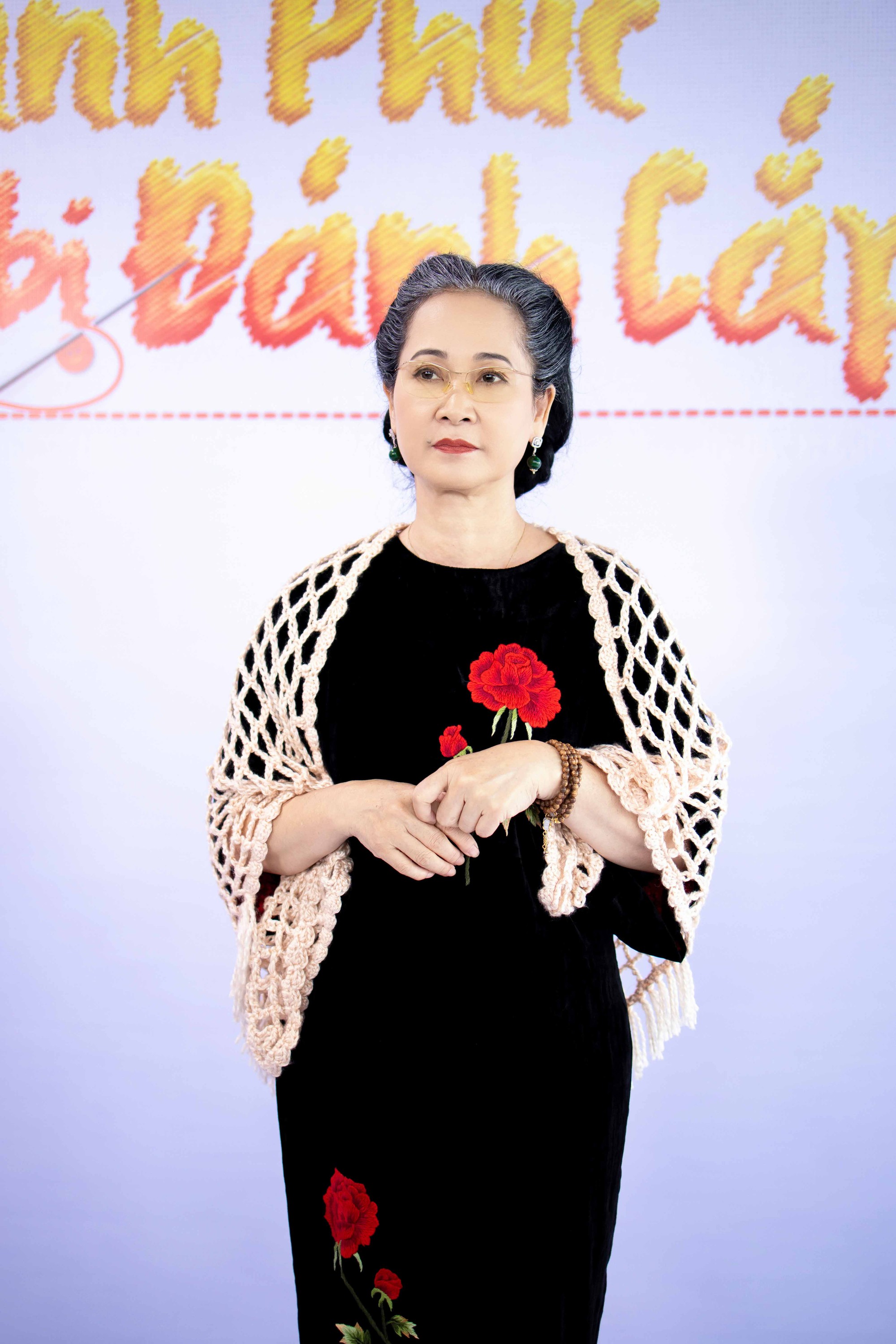 People’s Artist Lan Huong plays a mother-in-law who is stronger than ...