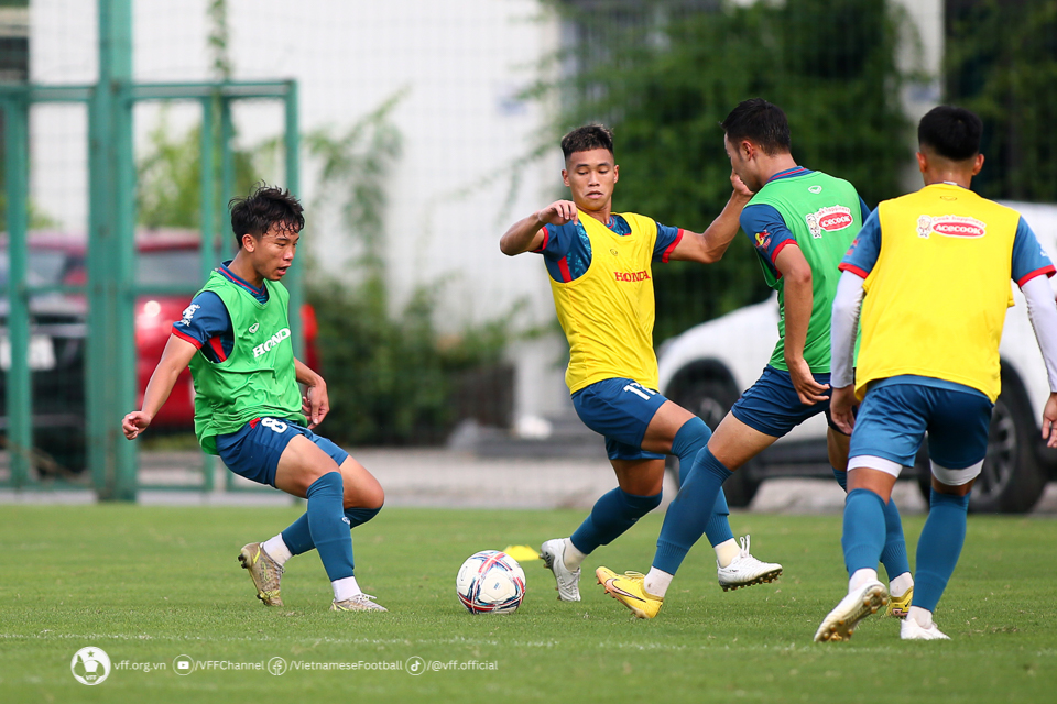 HLV Hoàng Anh Tuấn chốt danh sách U23 Việt Nam dự giải U23 Đông Nam Á - Ảnh 3.