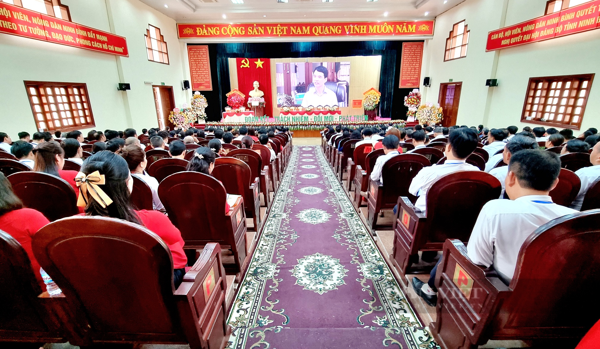Chủ tịch Hội Nông dân Việt Nam Lương Quốc Đoàn gợi mở 5 vấn đề tại Đại hội Nông dân tỉnh Ninh Bình - Ảnh 3.
