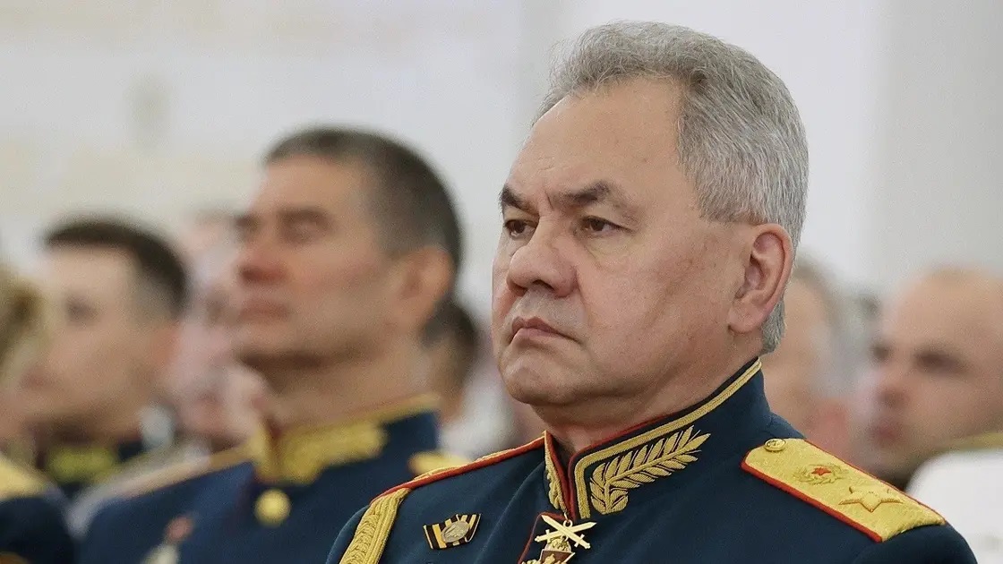 Đại tướng Nga Shoigu tiết lộ sốc về vũ khí phương Tây Ukraine sử dụng trên chiến trường  - Ảnh 1.