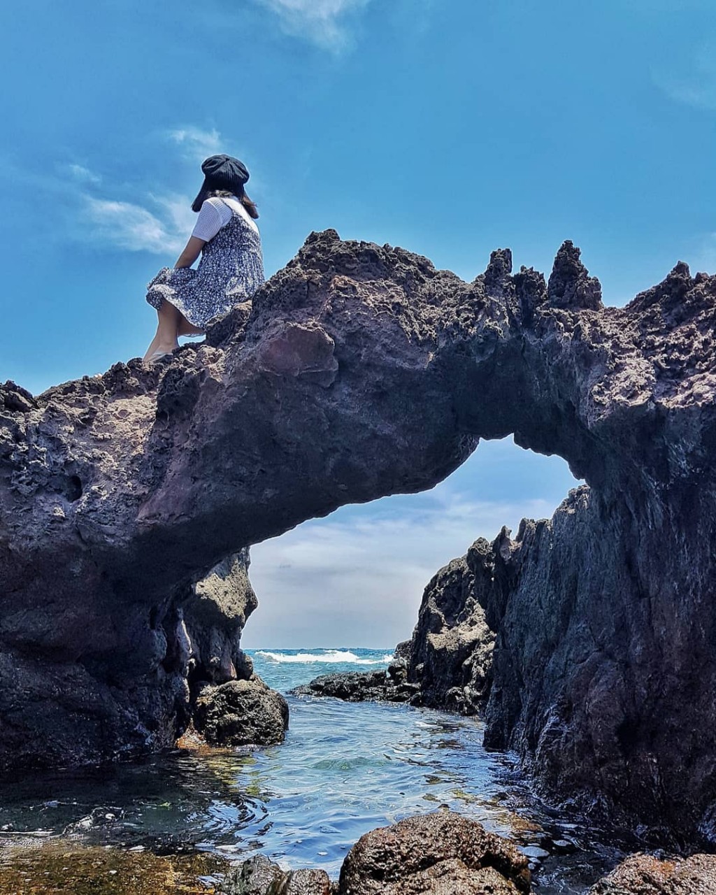 Bỏ túi những địa điểm siêu đẹp, cực chill ở đảo Phú Quý - Ảnh 1.