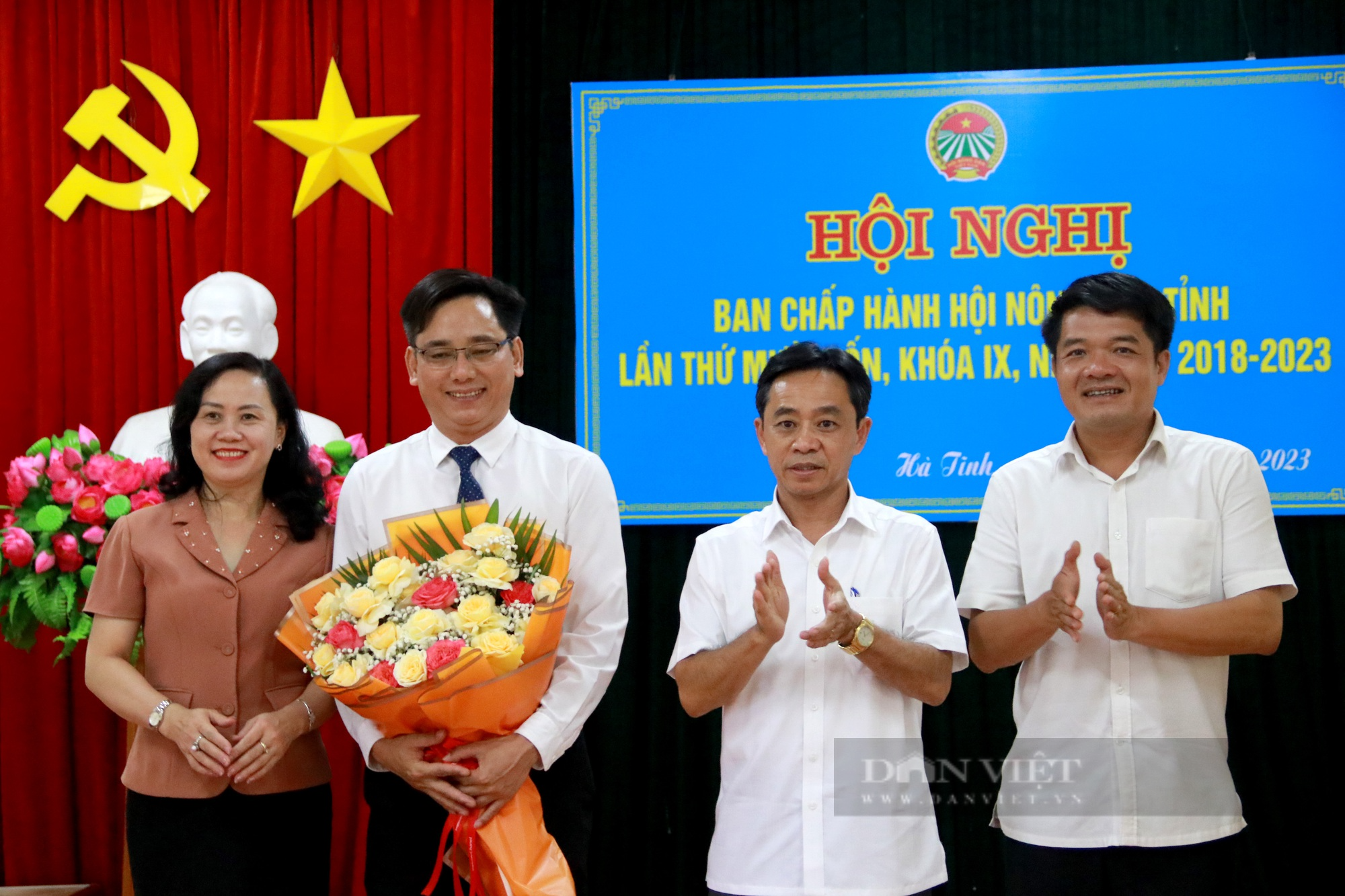 Ông Ngô Văn Huỳnh giữ chức Chủ tịch Hội Nông dân Hà Tĩnh - Ảnh 5.