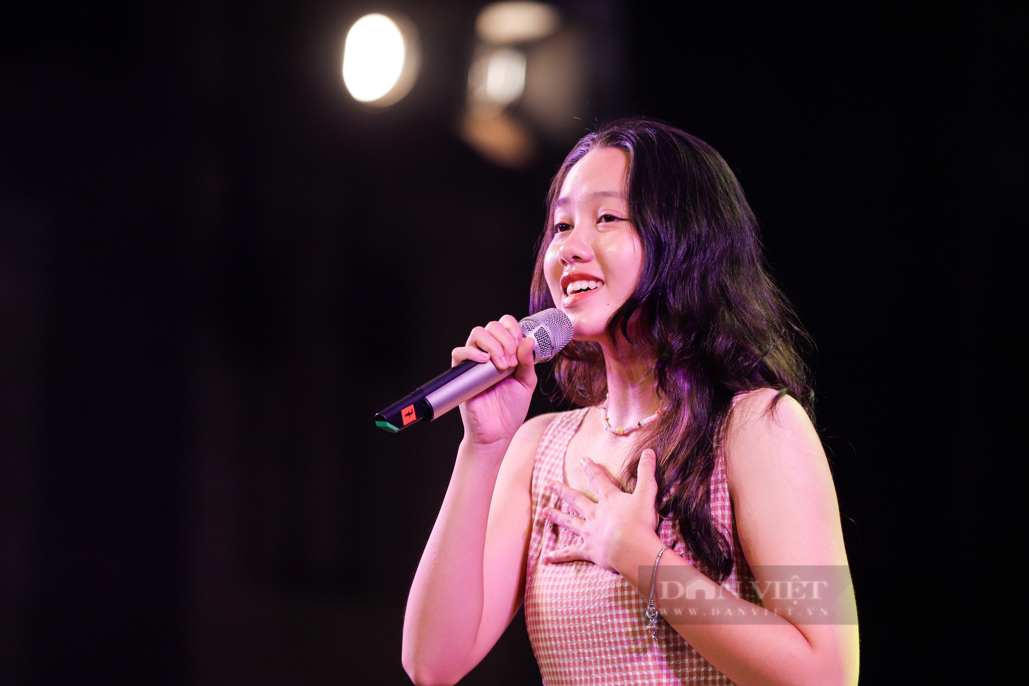 Diva Mỹ Linh bật mí 2 ca khúc hát trong đêm-thơ-nhạc kịch tưởng nhớ Lưu Quang Vũ - Ảnh 6.