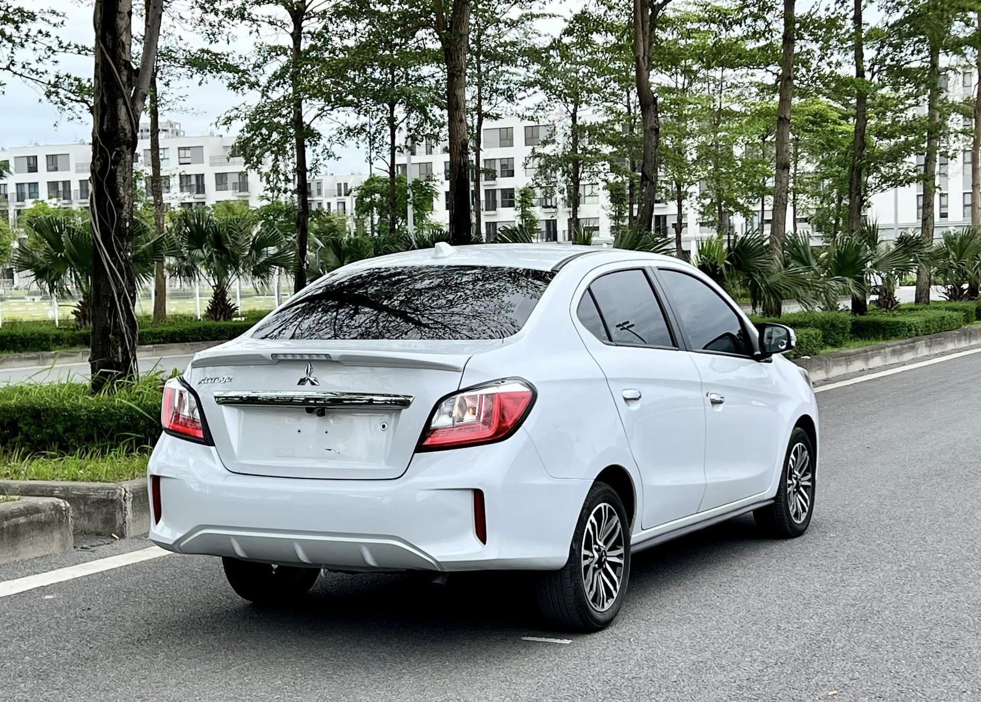 Giá xe Mitsubishi Attrage lăn bánh tháng 3/2024: Giảm không "phanh" rẻ như KIA Morning, Hyundai Grand i10- Ảnh 5.