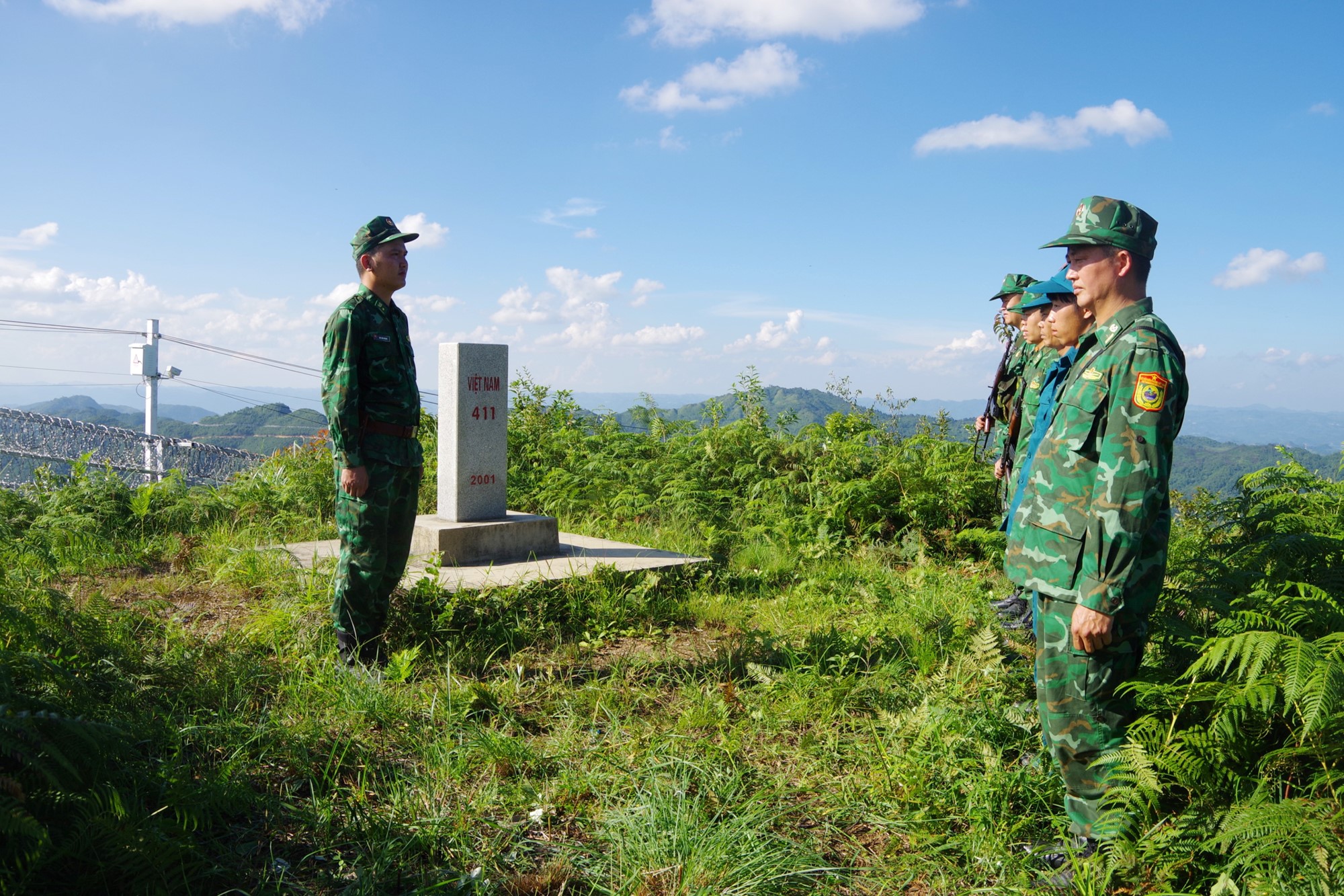 Bộ đội Biên phòng tỉnh Hà Giang thực hiện tốt công tác quản lý, bảo vệ chủ quyền, an ninh biên giới - Ảnh 1.