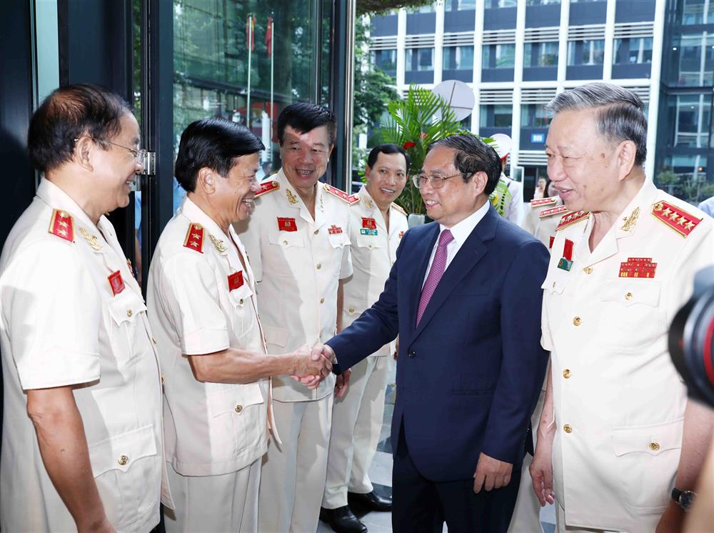 Thủ tướng Phạm Minh Chính dự Đại hội thành lập Hội Cựu Công an nhân dân - Ảnh 1.