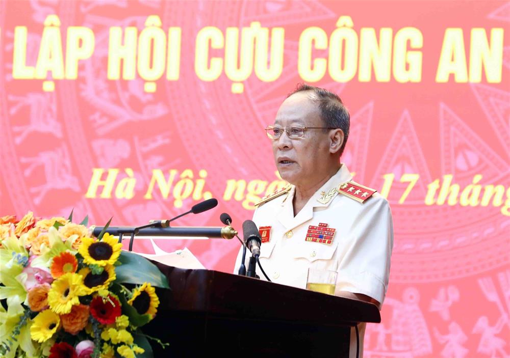 Thủ tướng Phạm Minh Chính dự Đại hội thành lập Hội Cựu Công an nhân dân - Ảnh 4.