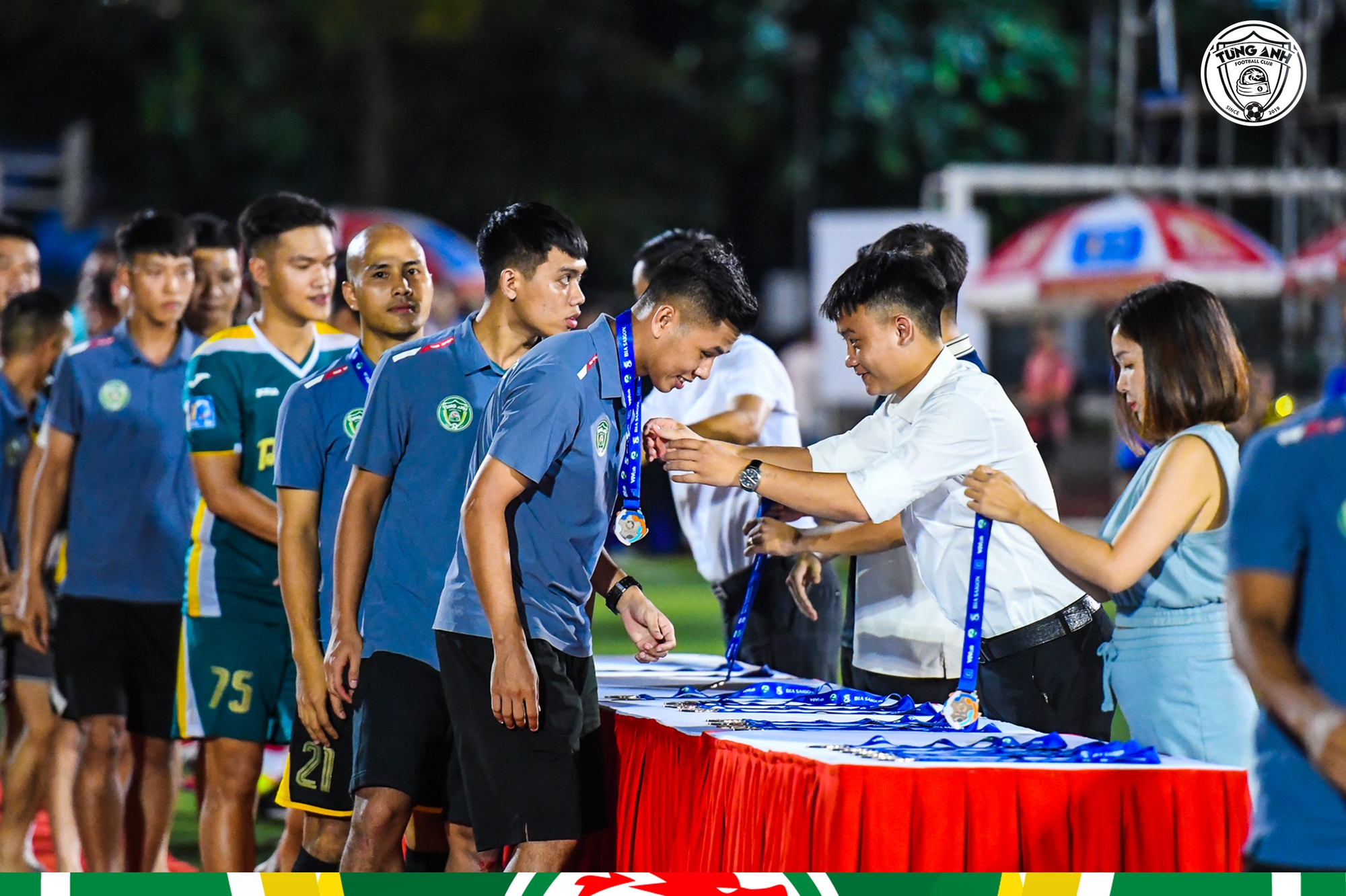 FC Tùng Anh đã giành được huy chương đồng tại giải bóng đá HPL-S10, qua đó có được tấm vé tham dự VPL-S4.