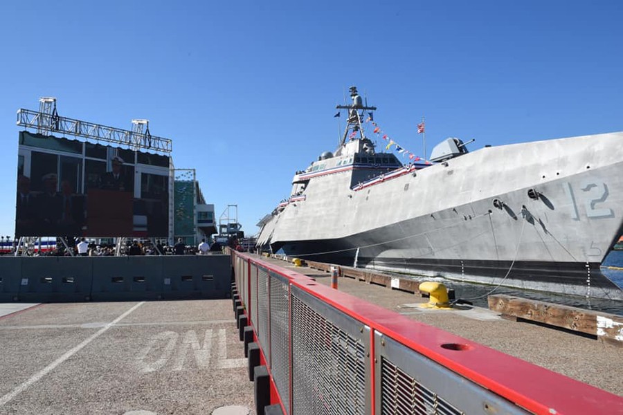 Chiến hạm mới của Hải quân Mỹ phục vụ chưa đầy 5 năm đã &quot;nghỉ hưu&quot; - Ảnh 10.