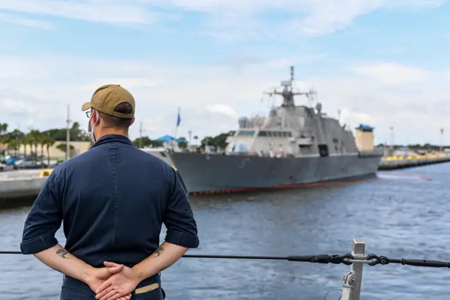Chiến hạm mới của Hải quân Mỹ phục vụ chưa đầy 5 năm đã &quot;nghỉ hưu&quot; - Ảnh 11.