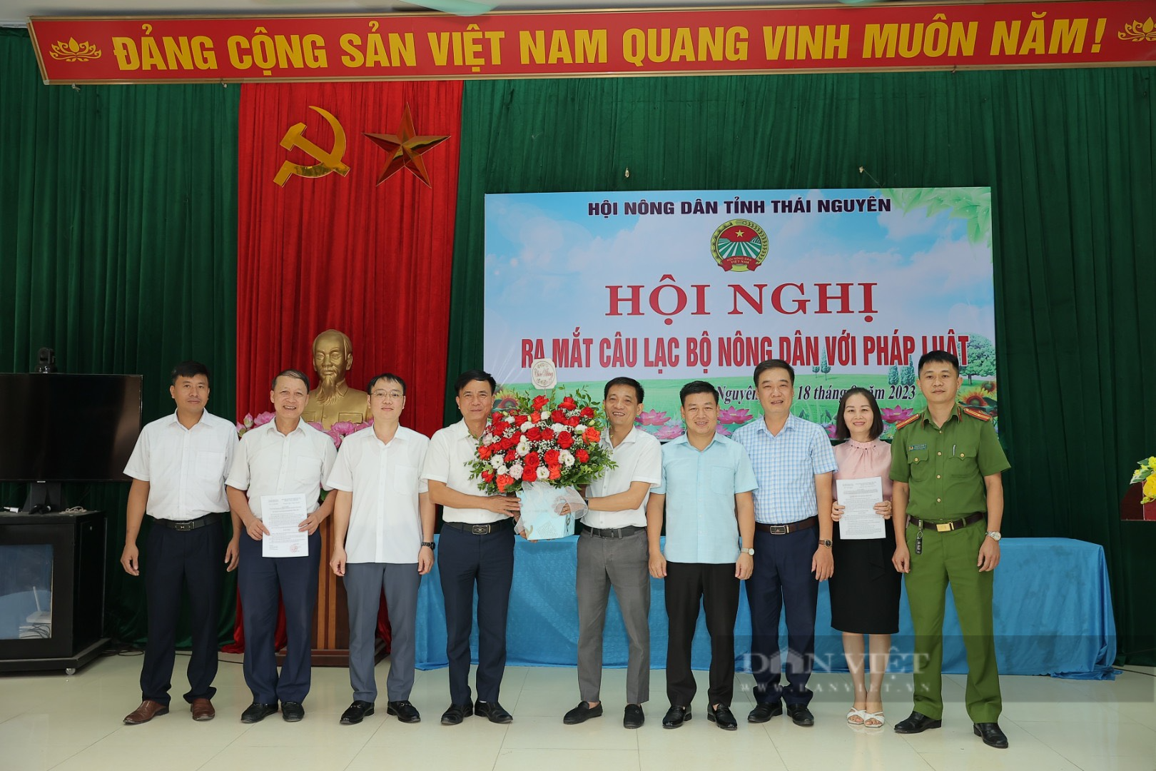 Hội Nông dân tỉnh Thái Nguyên ra mắt Câu lạc bộ “Nông dân với pháp luật” - Ảnh 2.
