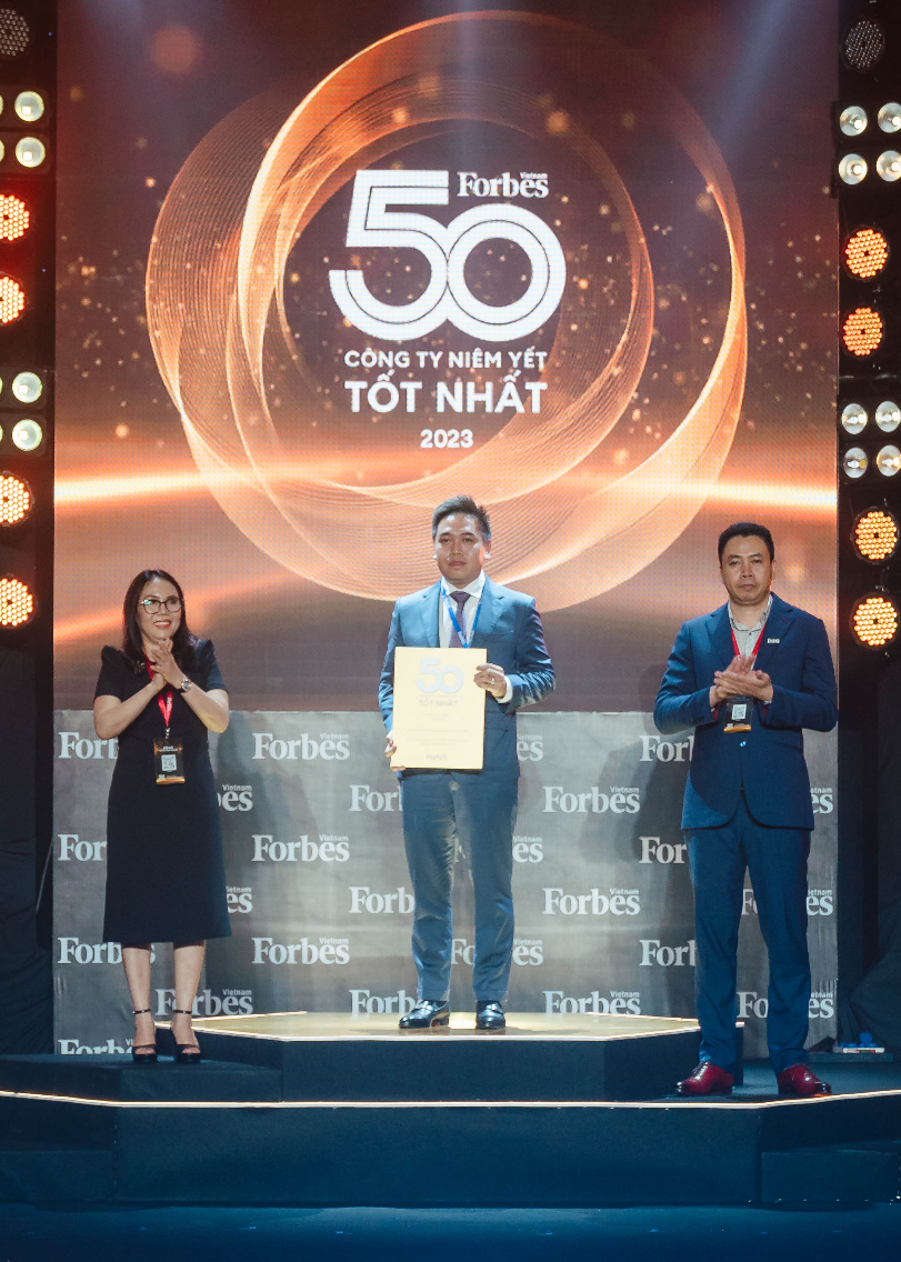 Vinaseed được vinh danh Top 50 Công ty niêm yết tốt nhất Việt Nam 2023 - Ảnh 1.