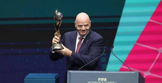 Chủ tịch FIFA muốn được đón tiếp như nguyên thủ, chủ nhà World Cup nữ 2023 lắc đầu - Ảnh 1.