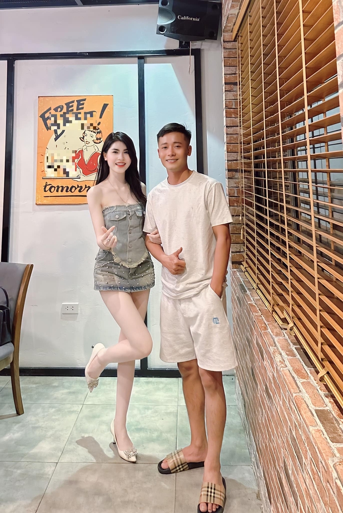 Hot girl Thái Bình bị &quot;ném đá&quot; vì tạo dáng thân mật bên Quang Linh Vlog - Ảnh 2.