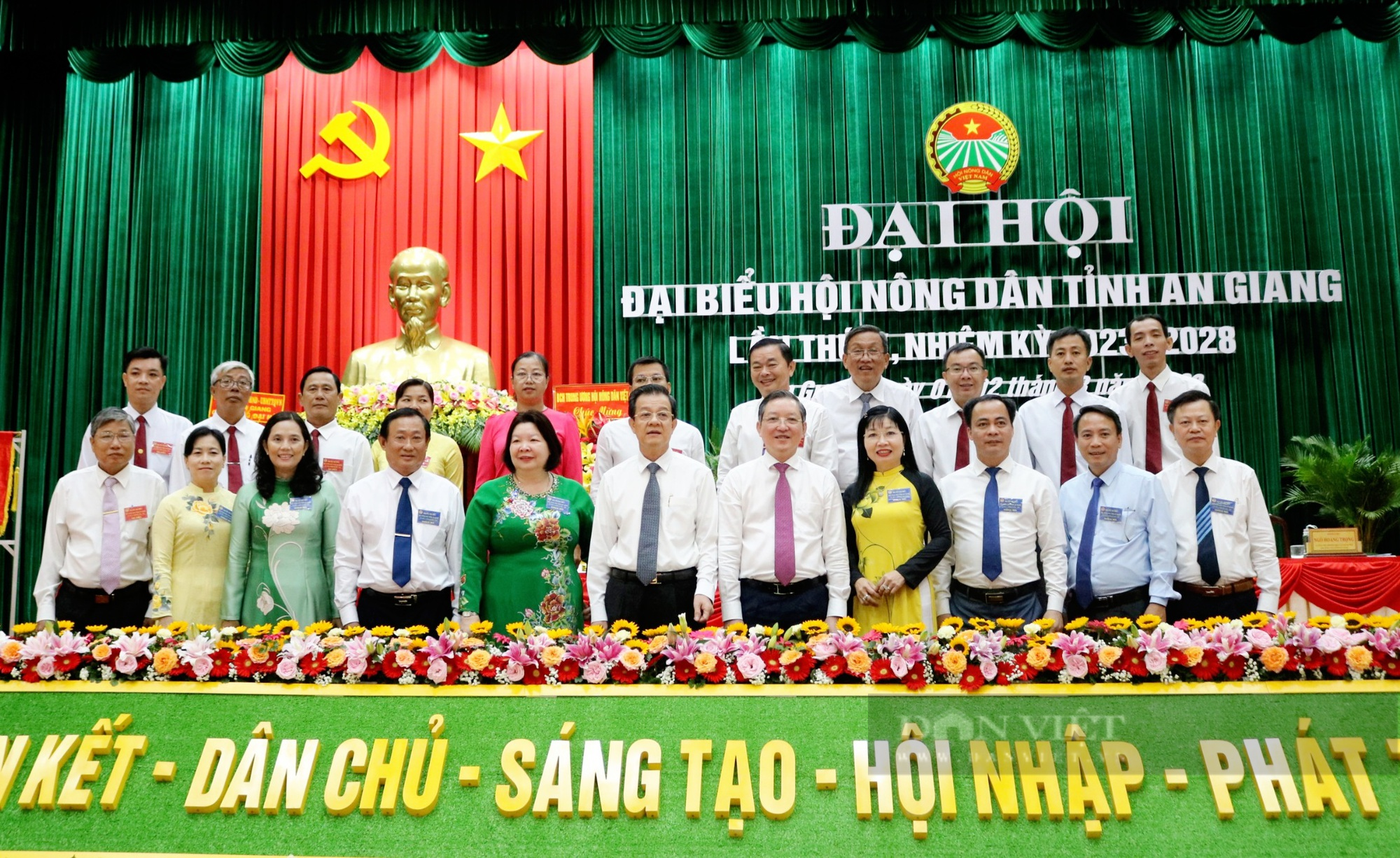 Chủ tịch Hội Nông dân Việt Nam Lương Quốc Đoàn gợi mở 6 vấn đề quan trọng tại Đại hội Hội Nông dân An Giang- Ảnh 2.