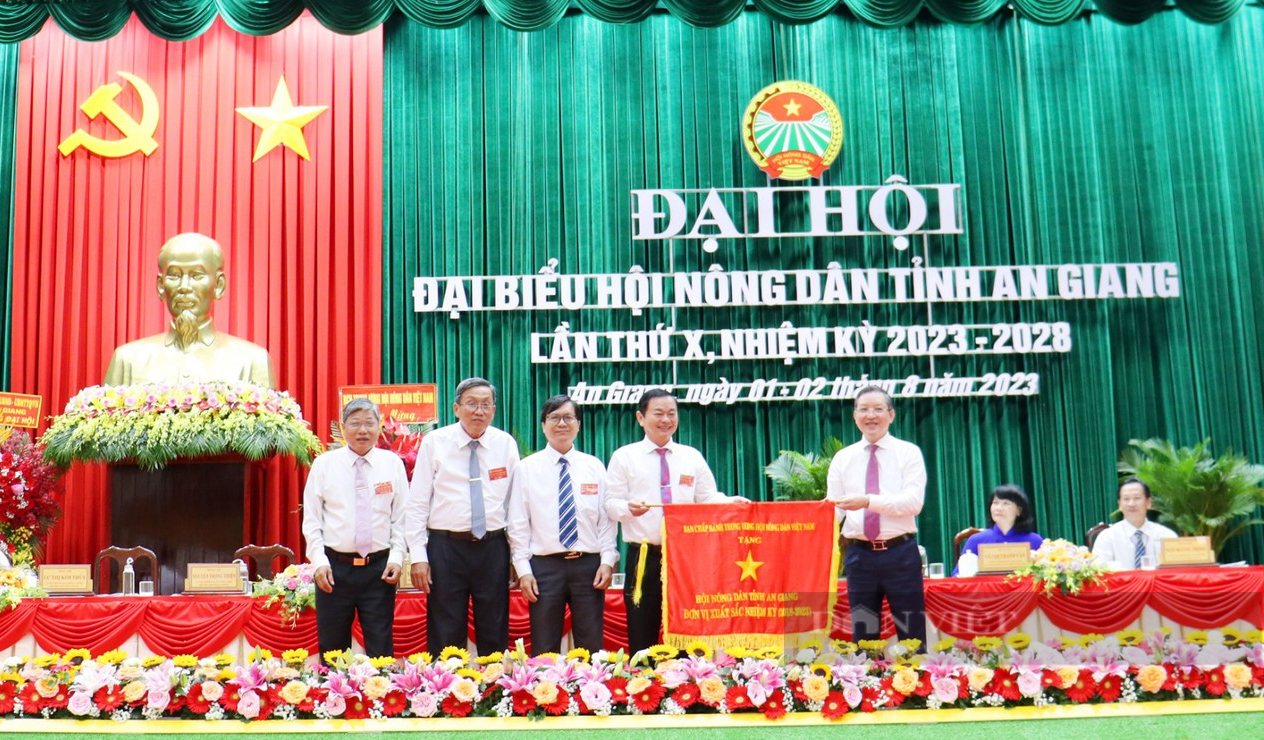 Chủ tịch Hội Nông dân Việt Nam Lương Quốc Đoàn gợi mở 6 vấn đề quan trọng tại Đại hội Hội Nông dân An Giang- Ảnh 3.