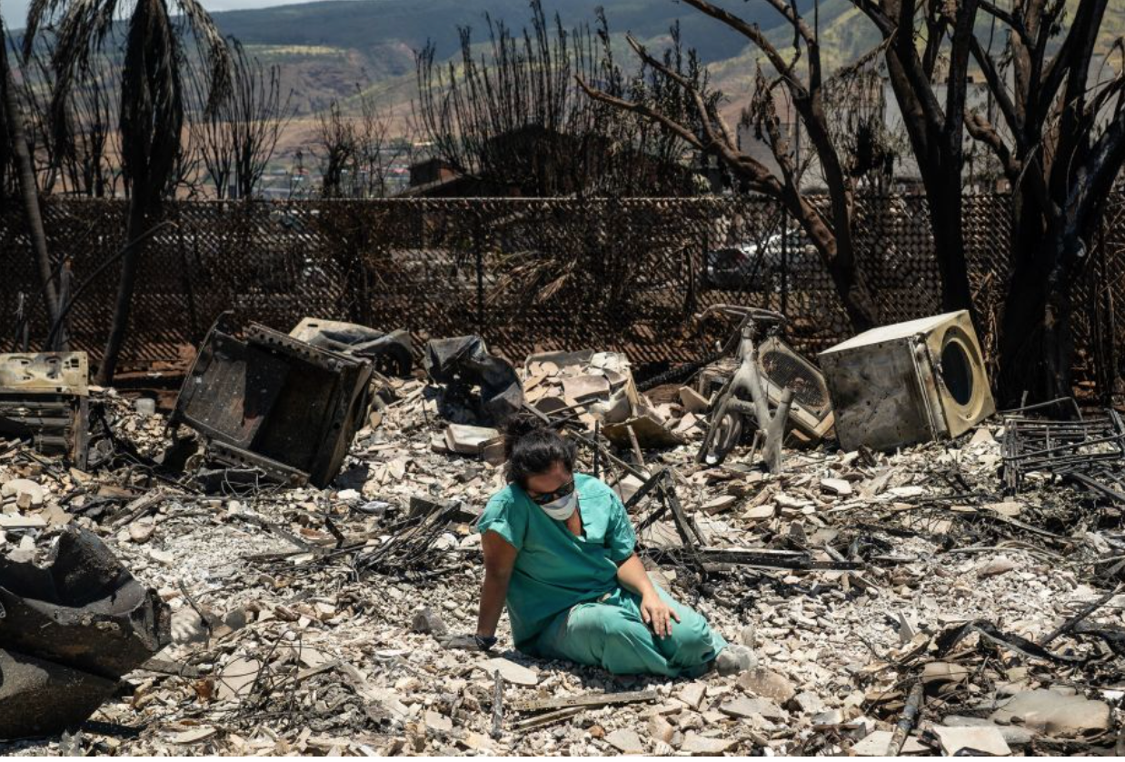 Cháy rừng ở Hawaii: Hơn 1000 người vẫn mất tích, dân cư lo ngại bị lợi dụng đầu cơ đất đai - Ảnh 1.