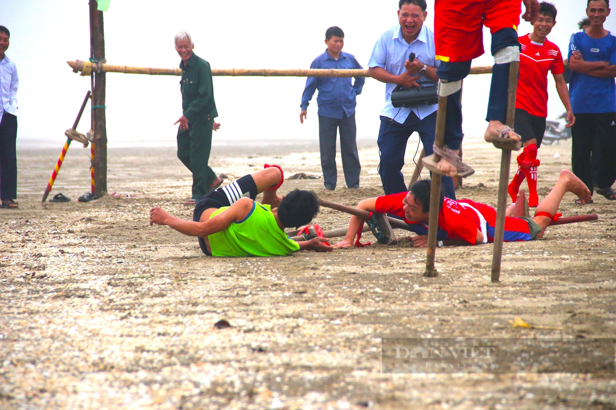 Độc đáo hội thi đua cà kheo, nét văn hoá của ngư dân miền biển Hà Tĩnh - Ảnh 7.