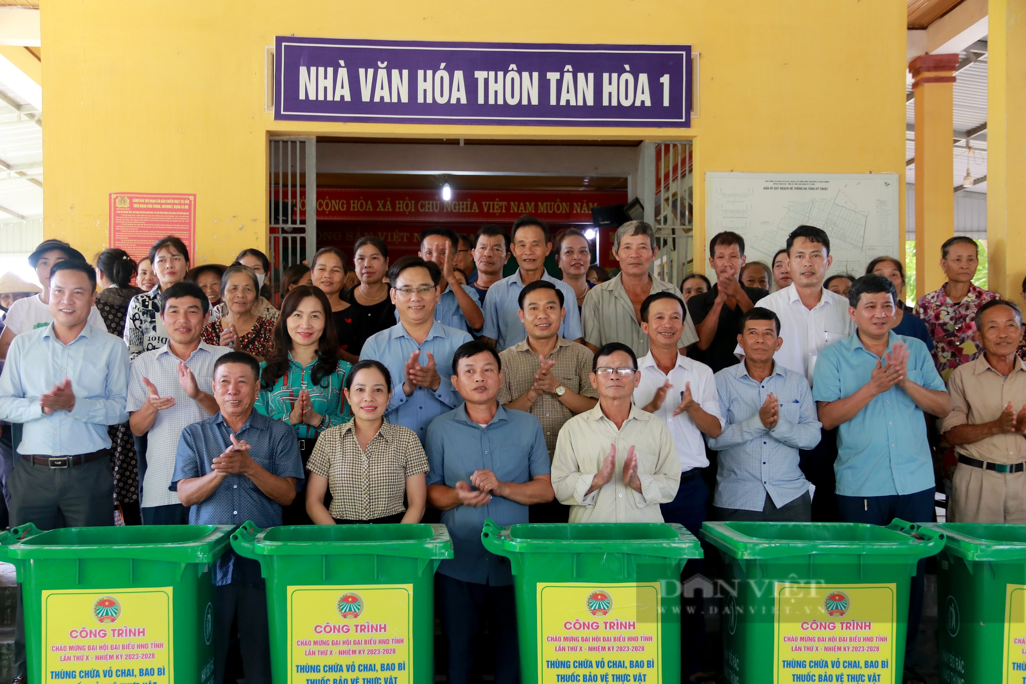 Hội Nông dân Hà Tĩnh phát động phong trào thu gom vỏ chai nhựa, bao bì thuốc bảo vệ thực vật trên đồng rộng - Ảnh 6.