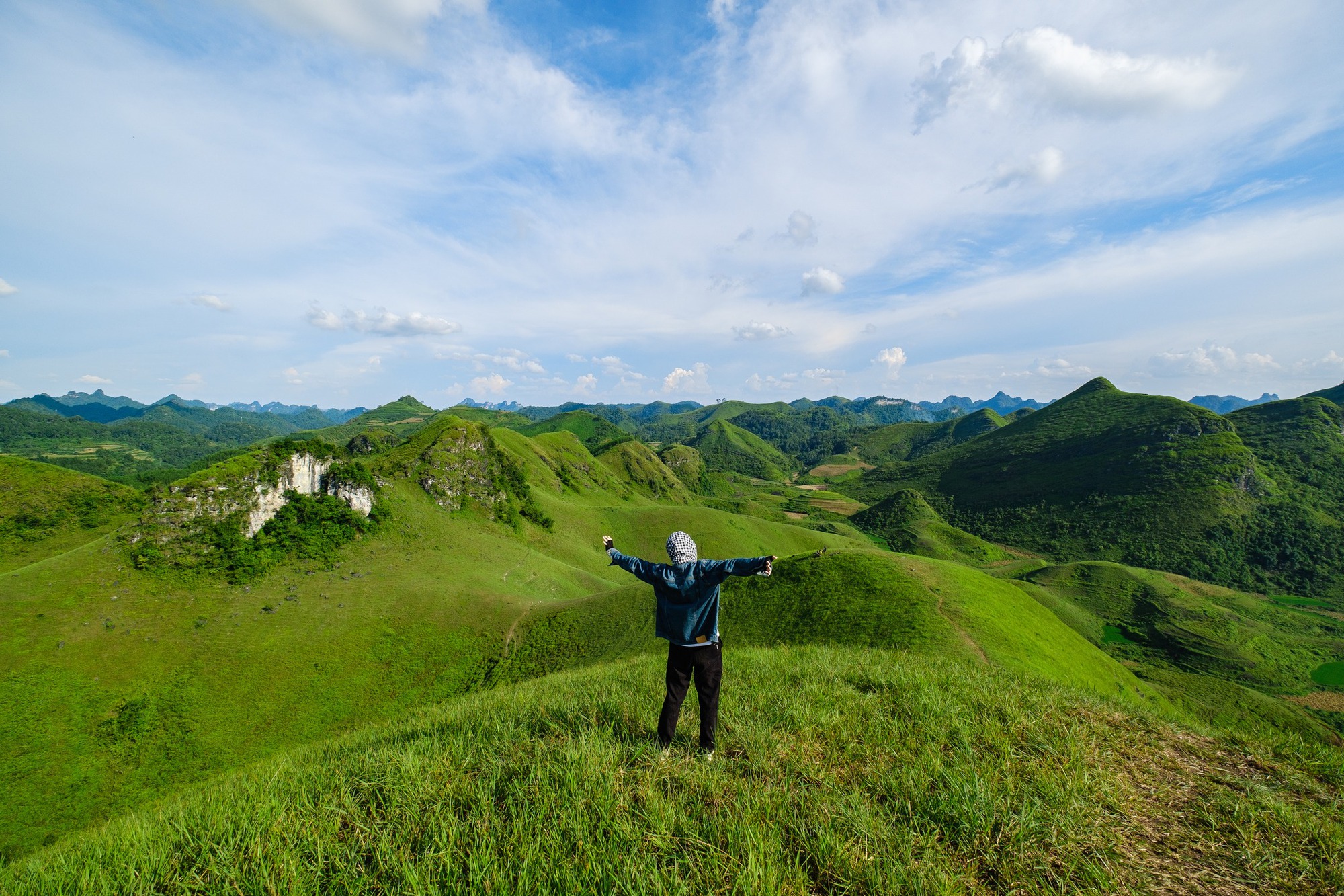 Nghỉ lễ 2/9 nên đi chơi những địa điểm thần thành này của Cao Bằng - Ảnh 2.