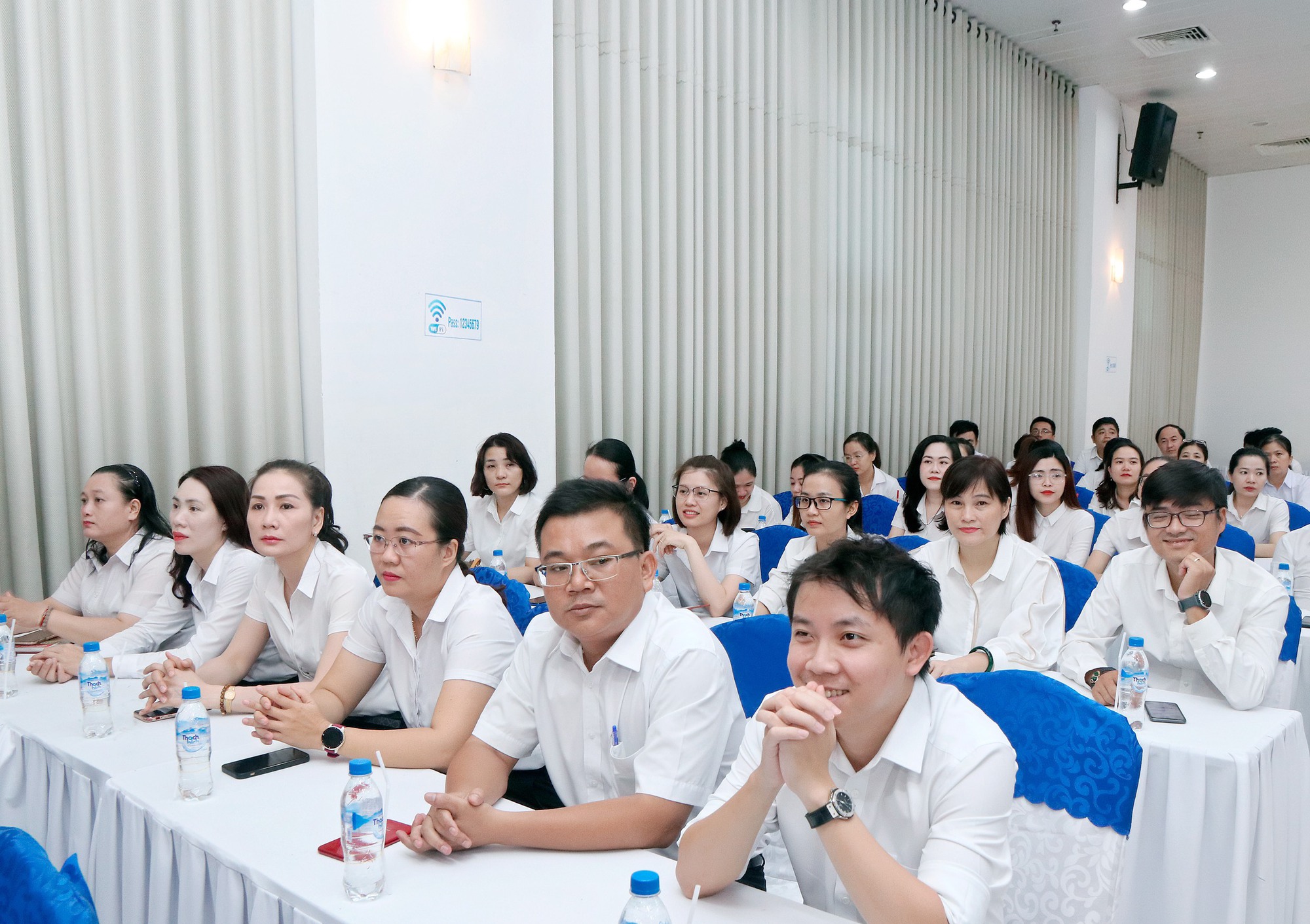 Bảo hiểm Agribank Đà Nẵng tổ chức hội nghị nâng cao kỹ năng, nghiệp vụ chăm sóc khách hàng - Ảnh 8.