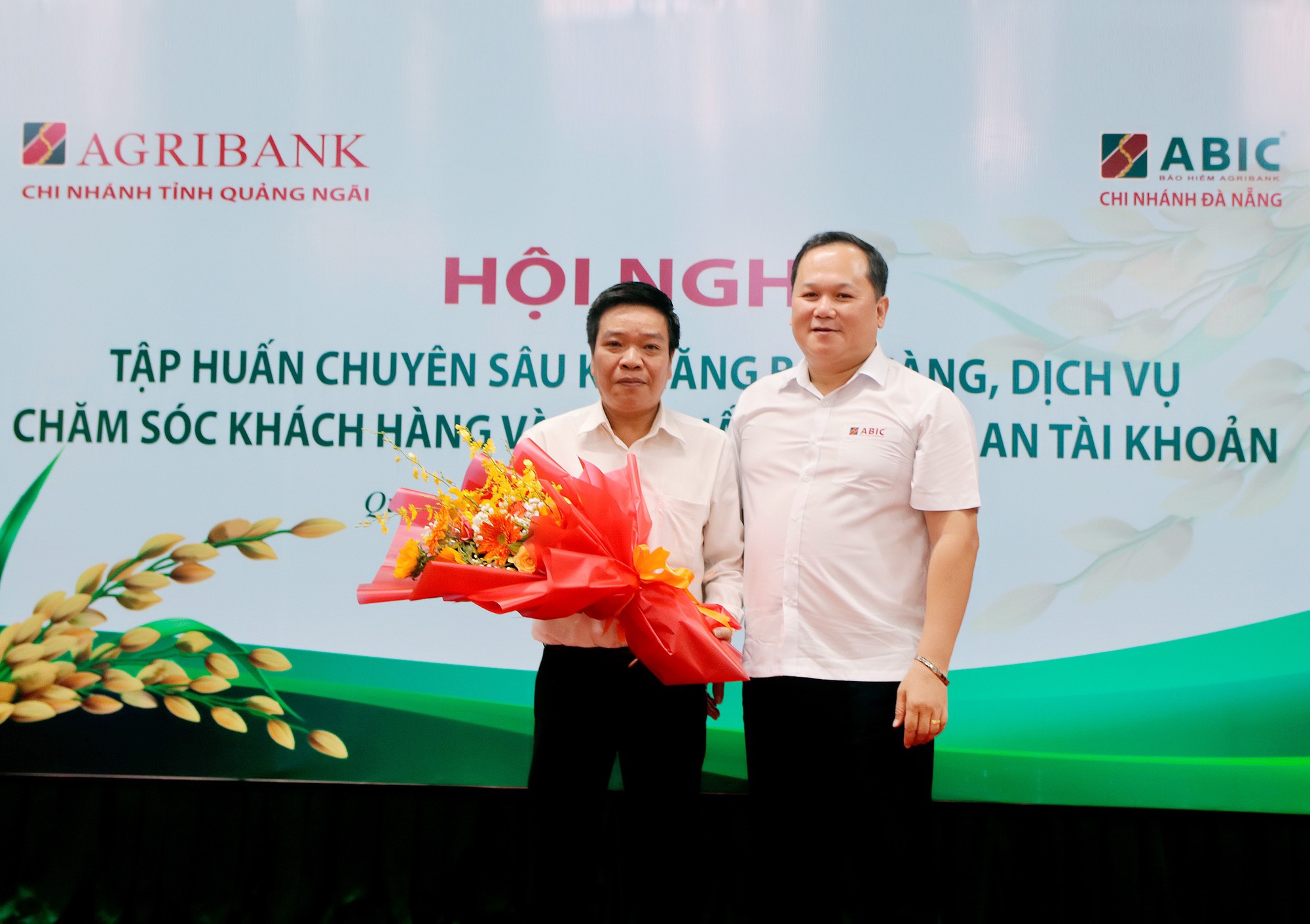 Bảo hiểm Agribank Đà Nẵng tổ chức hội nghị nâng cao kỹ năng, nghiệp vụ chăm sóc khách hàng - Ảnh 2.
