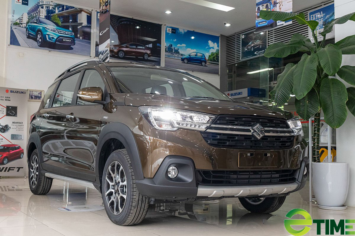 Giá lăn bánh Suzuki XL7 tháng 8/2023: Rẻ nhất phân khúc MPV 7 chỗ - Ảnh 1.