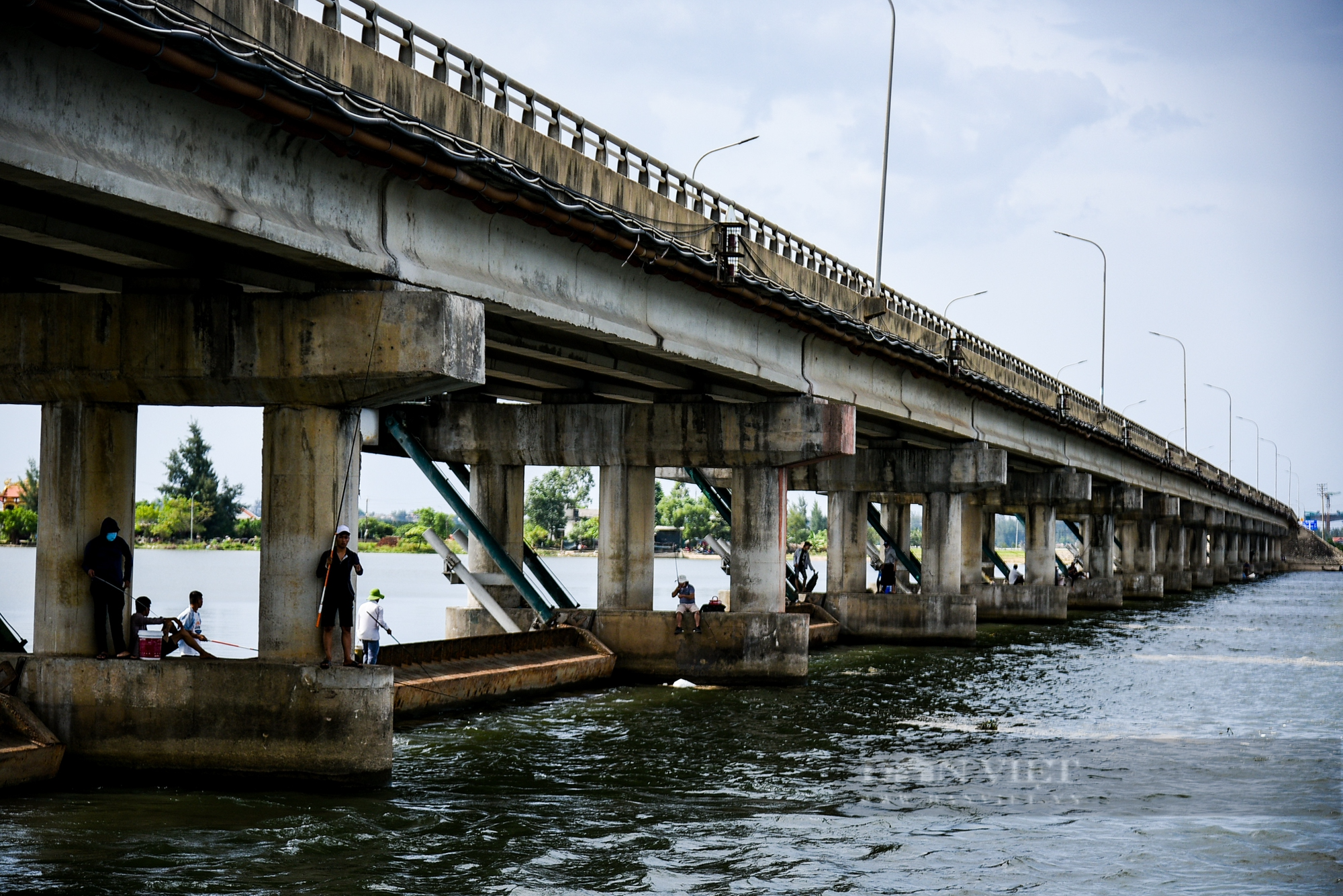 Cận cảnh hiện trạng đập ngăn mặn, giữ ngọt lớn nhất Đông Nam Á tại Huế trước thời điểm đại tu - Ảnh 13.