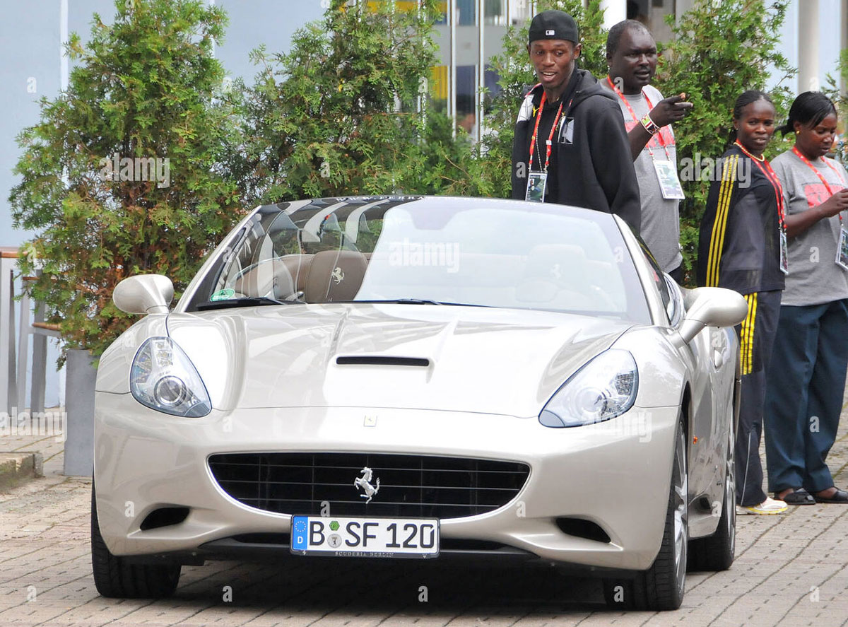 Chiêm ngưỡng bộ sưu tập xe hơi ‘hàng khủng’ của Usain Bolt - Ảnh 4.