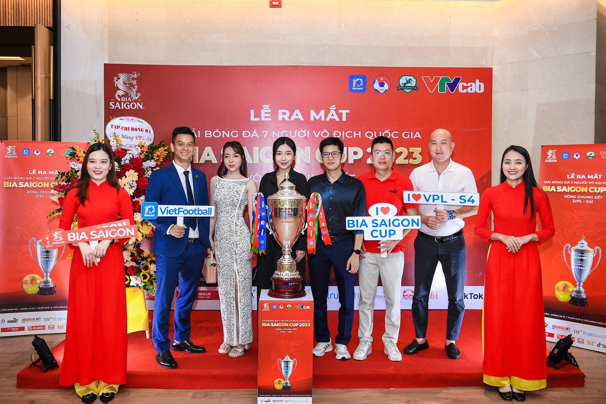 &quot;Bát hùng&quot; tranh tài tại VCK Giải bóng đá 7 người vô địch quốc gia - Bia Saigon Cup 2023  - Ảnh 1.