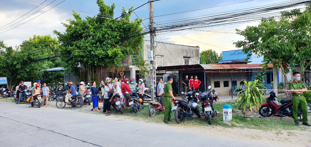 Vụ 4 mẹ con chết bất thường ở Cam Lâm: Sức khỏe người chồng sống sót còn lại ra sao? - Ảnh 2.