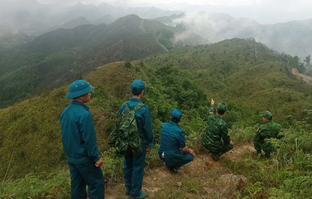 Hà Giang: Huy động sức mạnh toàn dân để bảo vệ vững chắc chủ quyền, an ninh biên giới - Ảnh 2.