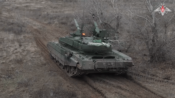 Tại sao Nga lệnh cho UAV tự sát Lancet phá hủy chiến tăng T-90M của mình? - Ảnh 23.