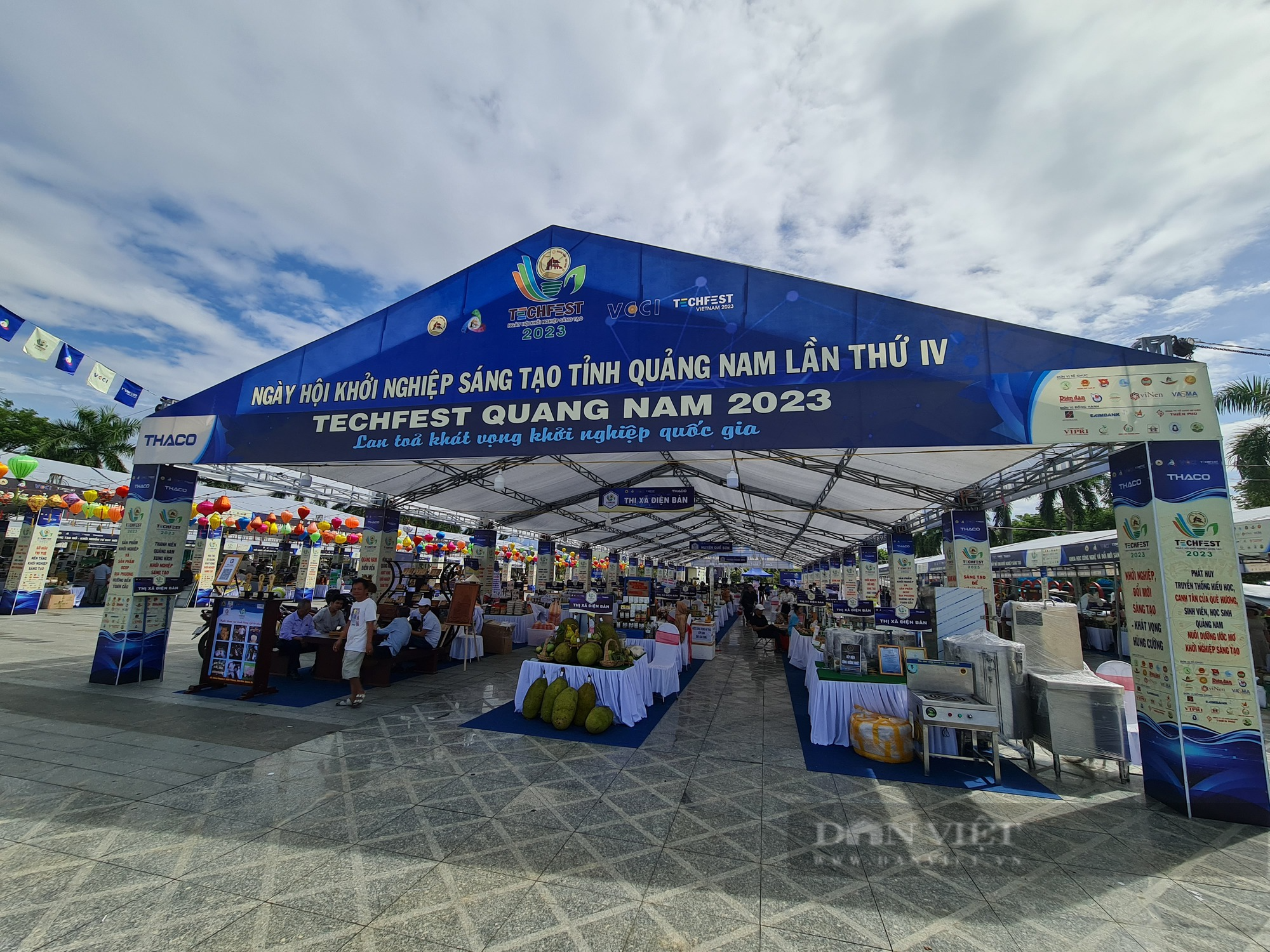 Hàng trăm sản phẩm hội tụ tại ngày hội “Khởi nghiệp sáng tạo - TechFest Quang Nam 2023” - Ảnh 1.