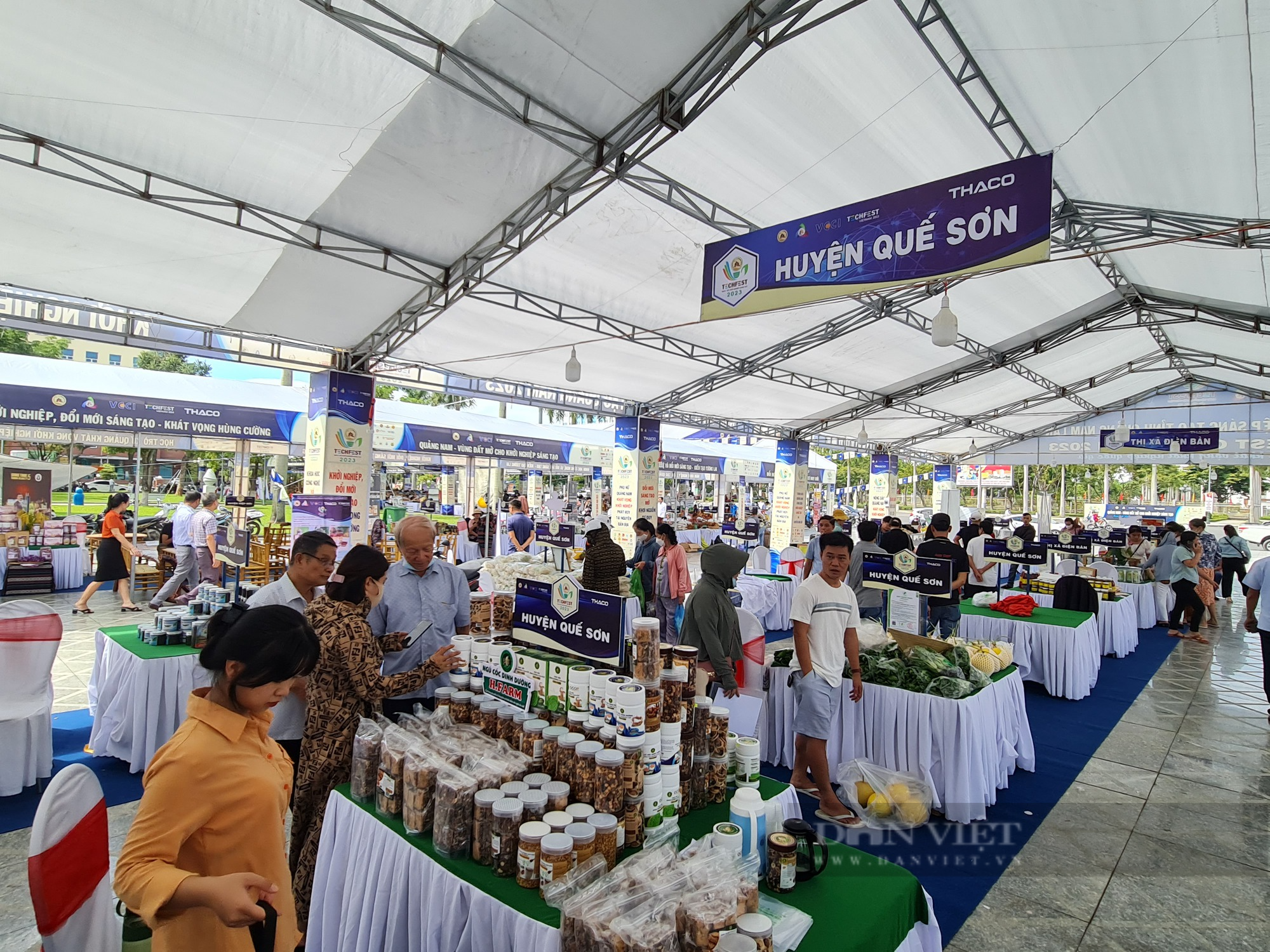 Hàng trăm sản phẩm hội tụ tại ngày hội “Khởi nghiệp sáng tạo - TechFest Quang Nam 2023” - Ảnh 3.