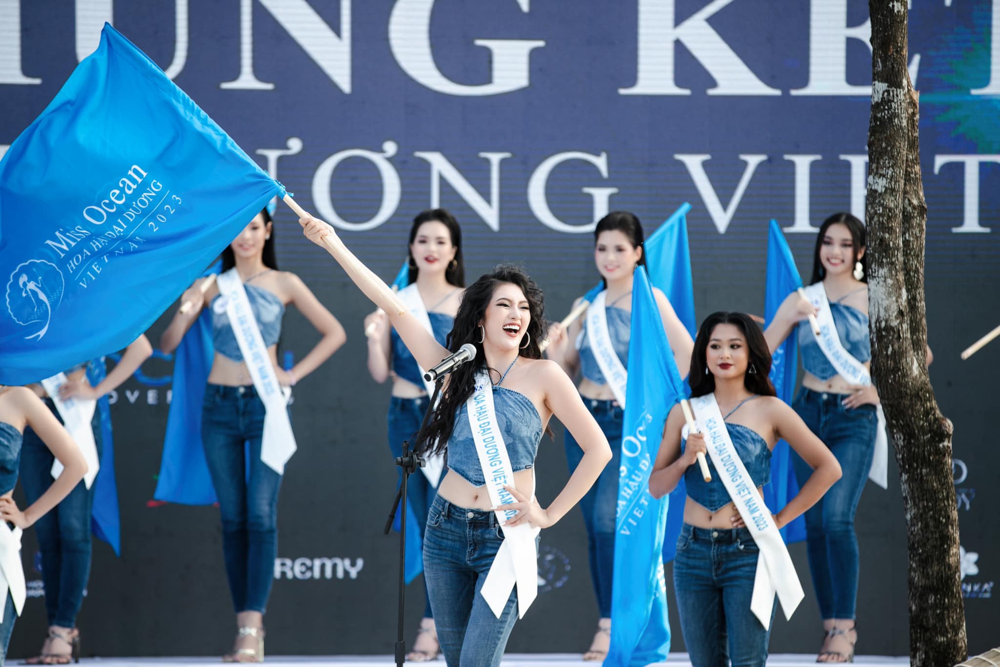 Cận cảnh nhan sắc Hoa hậu Đại dương Việt Nam 2023 Trần Thị Thu Uyên - Ảnh 3.
